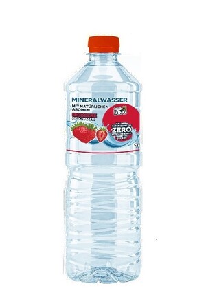 SIPKing 700 ml. woda mineralna z aromatem Truskawki